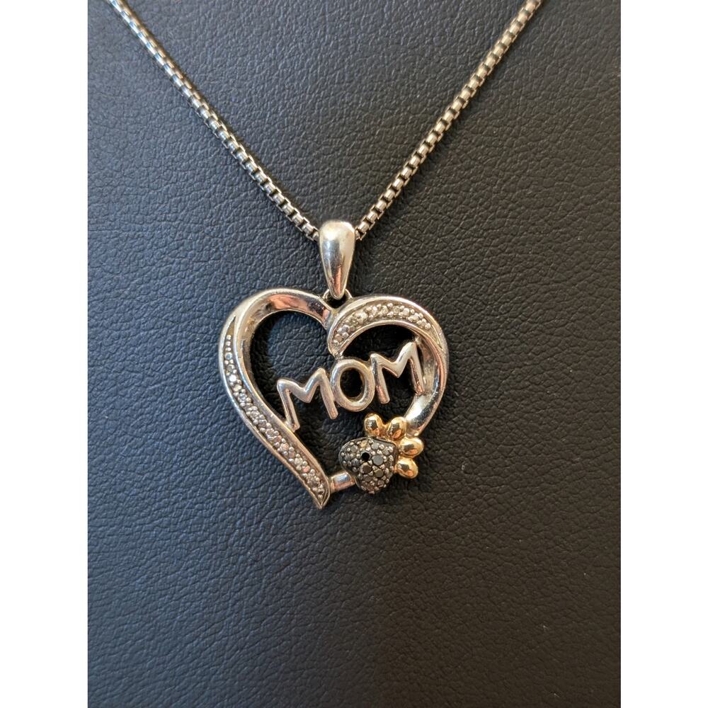 1/20 CT TW Enhanced Black & White Diamond MOM Paw Print Heart 925 10K Necklace